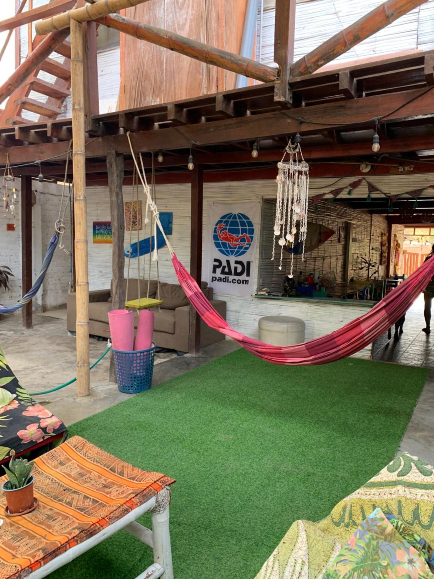 Wiracocha Hostal Máncora Zewnętrze zdjęcie
